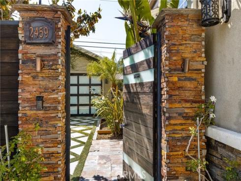 2459 Elden Avenue, Costa Mesa, CA