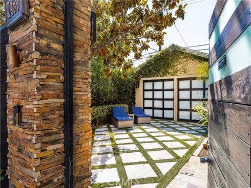 2459 Elden Avenue, Costa Mesa, CA