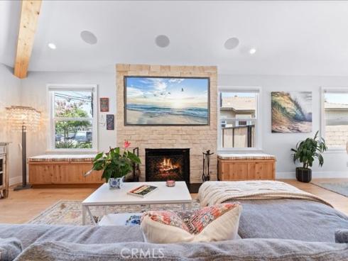 168 Monte Vista Avenue, Costa Mesa, CA