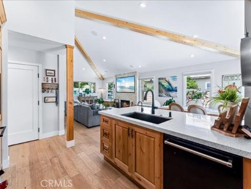 168 Monte Vista Avenue, Costa Mesa, CA