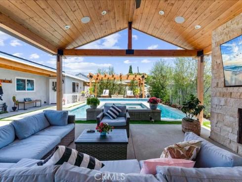 168 Monte Vista Avenue, Costa Mesa, CA