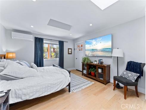 168 Monte Vista Avenue, Costa Mesa, CA