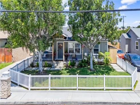 168 Monte Vista Avenue, Costa Mesa, CA