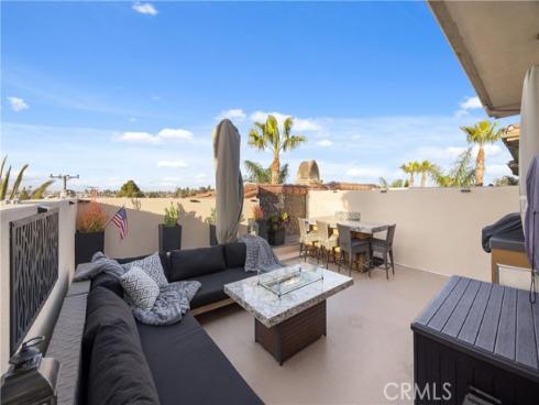 401 Bernard 407 Street, Costa Mesa, CA