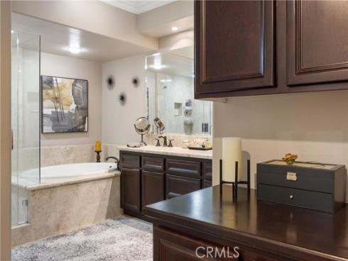 401 Bernard 407 Street, Costa Mesa, CA