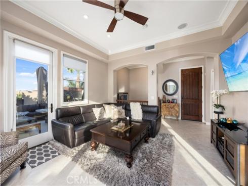 401 Bernard 407 Street, Costa Mesa, CA