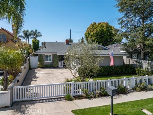 235 22nd Street, Costa Mesa, CA