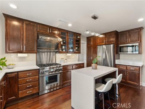 2885 Europa Drive, Costa Mesa, CA