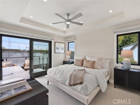 2885 Europa Drive, Costa Mesa, CA