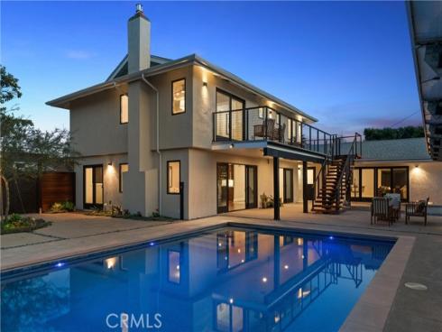 2885 Europa Drive, Costa Mesa, CA