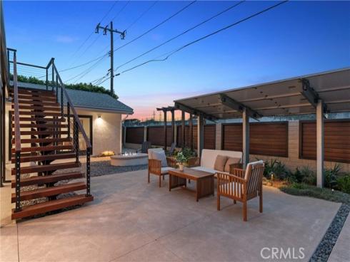 2885 Europa Drive, Costa Mesa, CA