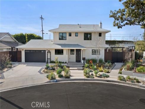 2885 Europa Drive, Costa Mesa, CA