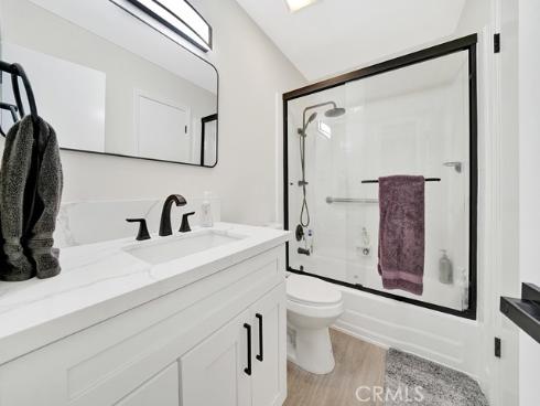 2334 Bunker Hill Way, Costa Mesa, CA