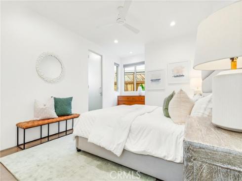 223 Robinhood Place, Costa Mesa, CA