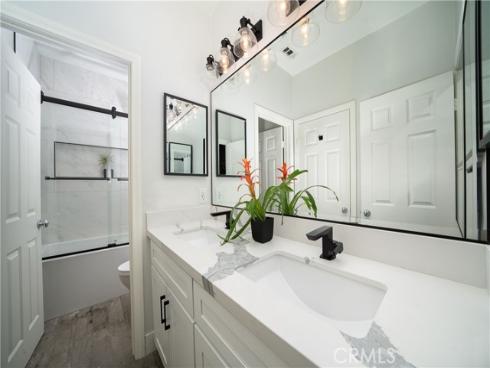 2547 Cornerstone Lane, Costa Mesa, CA