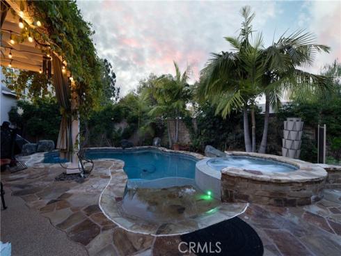 2547 Cornerstone Lane, Costa Mesa, CA