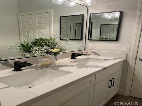 2547 Cornerstone Lane, Costa Mesa, CA