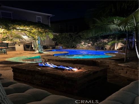 2547 Cornerstone Lane, Costa Mesa, CA