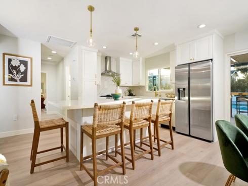 2215 Avalon Street, Costa Mesa, CA