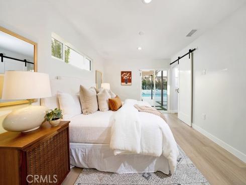 2215 Avalon Street, Costa Mesa, CA