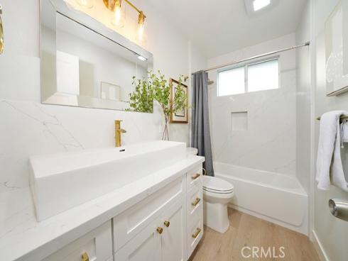 2215 Avalon Street, Costa Mesa, CA