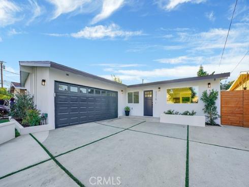 2215 Avalon Street, Costa Mesa, CA