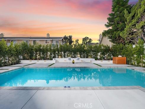 2215 Avalon Street, Costa Mesa, CA