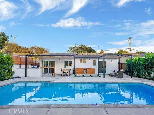 2215 Avalon Street, Costa Mesa, CA