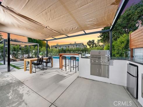 2215 Avalon Street, Costa Mesa, CA