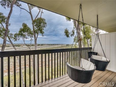 1222 Las Arenas 23 Way, Costa Mesa, CA