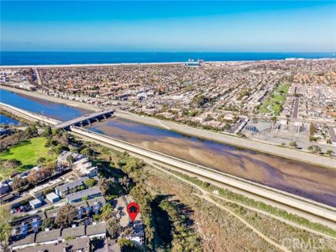 1222 Las Arenas 23 Way, Costa Mesa, CA