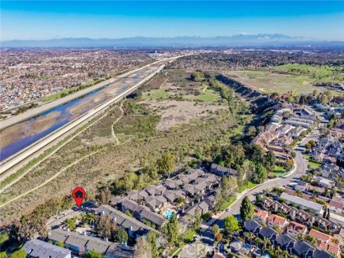 1222 Las Arenas 23 Way, Costa Mesa, CA