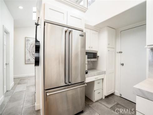 1222 Las Arenas 23 Way, Costa Mesa, CA