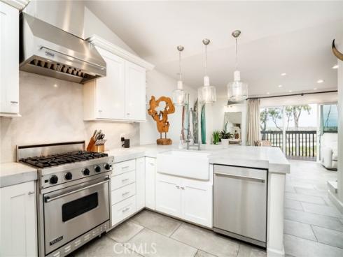 1222 Las Arenas 23 Way, Costa Mesa, CA