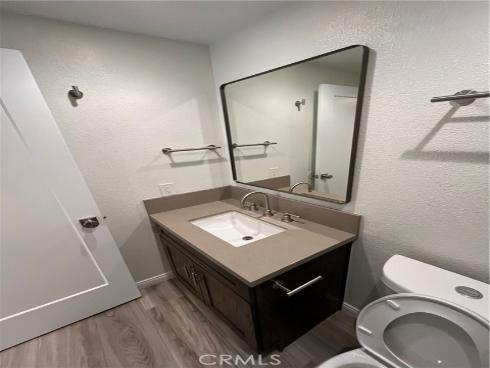 933 Carnation Avenue, Costa Mesa, CA