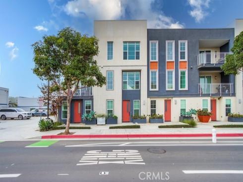 2015 Placentia Avenue, Costa Mesa, CA