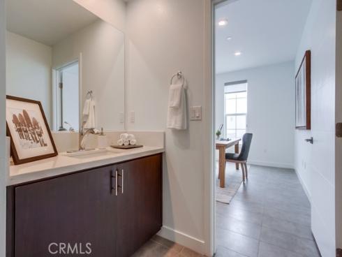 2015 Placentia Avenue, Costa Mesa, CA