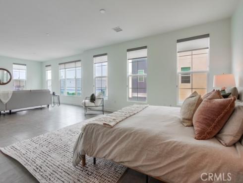 2015 Placentia Avenue, Costa Mesa, CA