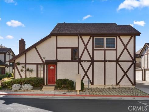 543 W Wilson 6 Street, Costa Mesa, CA