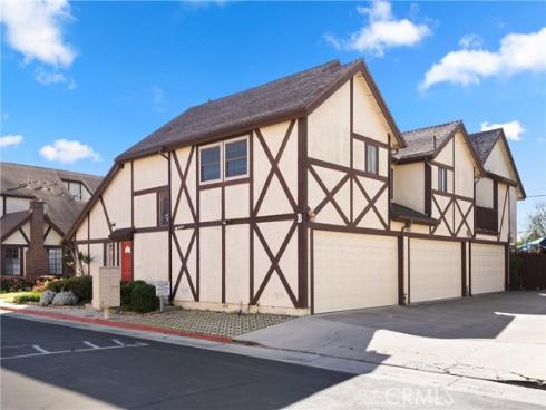 543 W Wilson 6 Street, Costa Mesa, CA