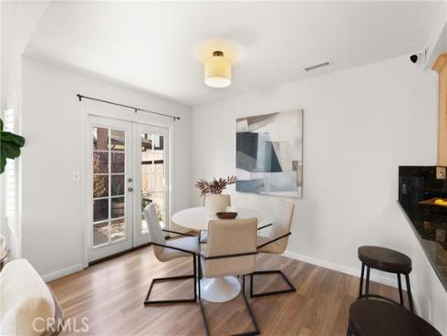 543 W Wilson 6 Street, Costa Mesa, CA