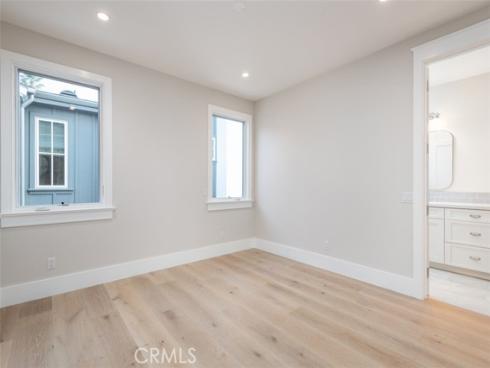 387 La Perle Place, Costa Mesa, CA