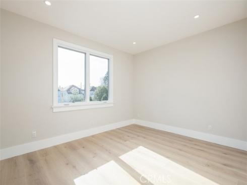 387 La Perle Place, Costa Mesa, CA