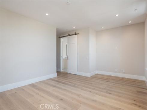 387 La Perle Place, Costa Mesa, CA