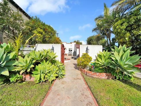 1527 Orange Avenue, Costa Mesa, CA