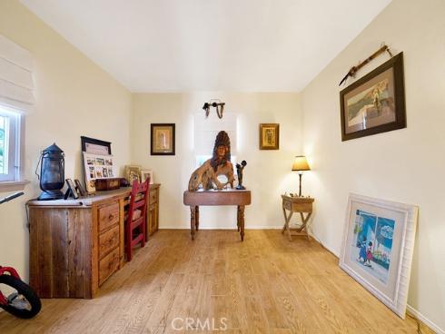 1527 Orange Avenue, Costa Mesa, CA