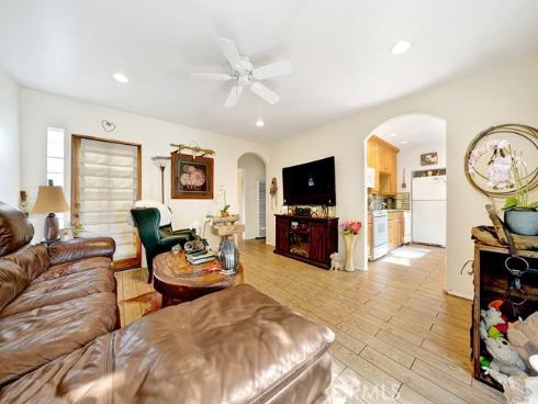 1527  Orange   Avenue, Costa Mesa, CA