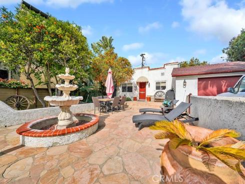 1527 Orange Avenue, Costa Mesa, CA