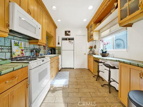 1527 Orange Avenue, Costa Mesa, CA