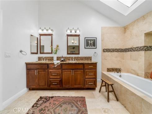 2067 Sea Cove Lane, Costa Mesa, CA